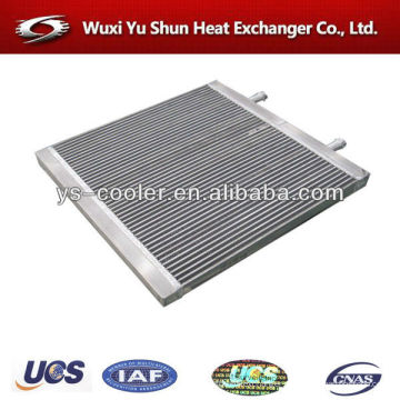 Alumínio radiador núcleos / tanque radiador para máquinas de construção / placa tipo de aleta de refrigeração de água trocador de calor fabricante